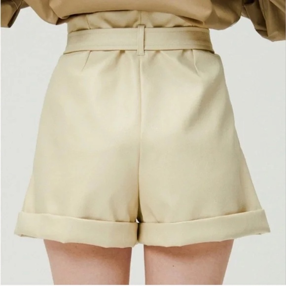 Storets Rachel Paperbag Pleather Vegan Leather Shorts in Cream - Picture 5 of 11